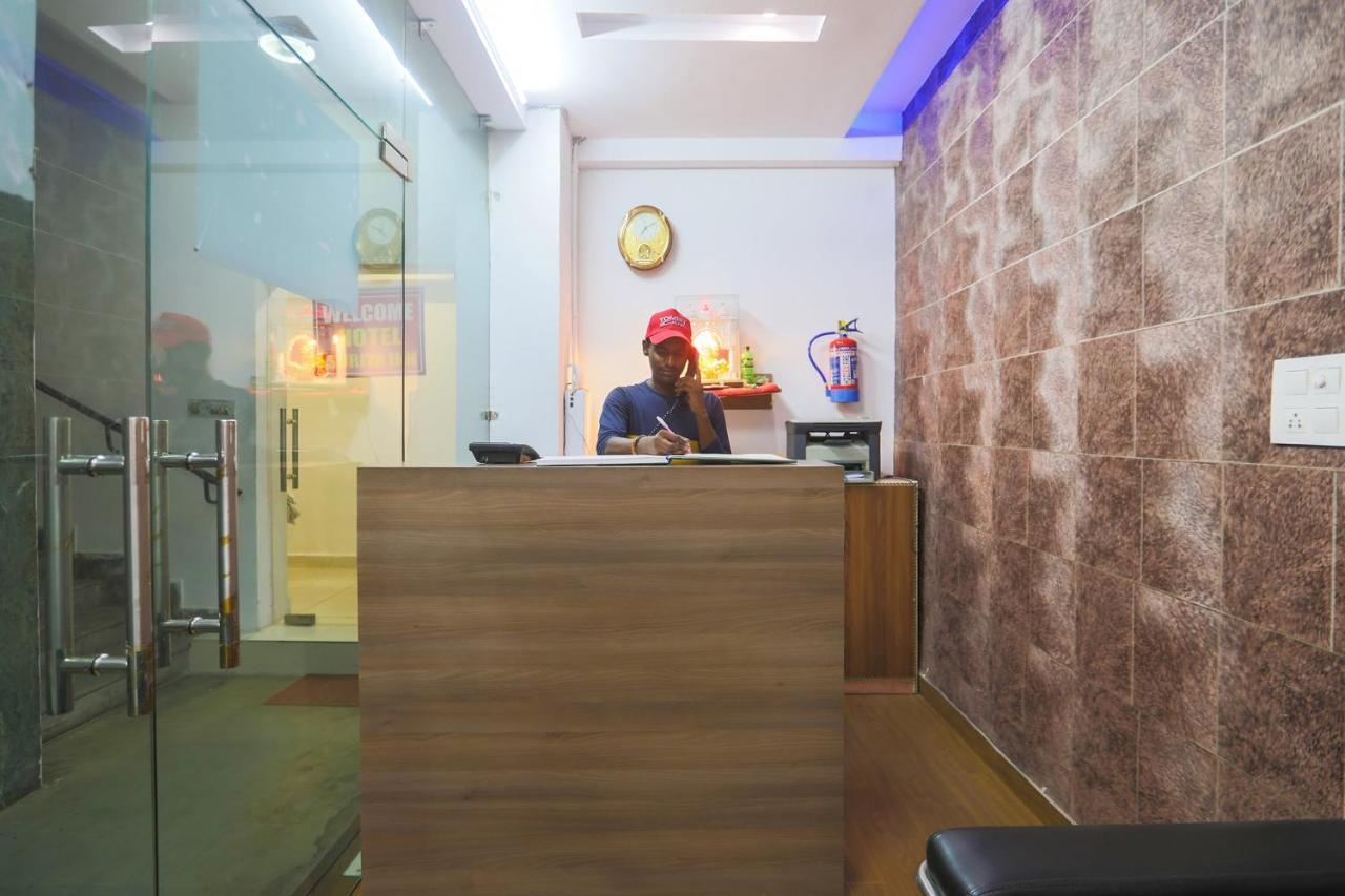 Oyo 62700 Hotel Surya Inn Pānīpat Kültér fotó