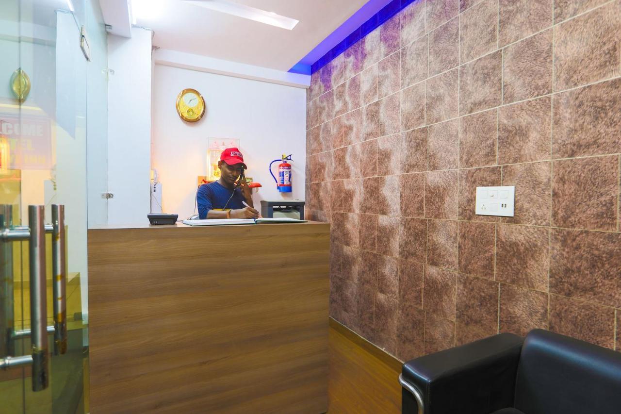 Oyo 62700 Hotel Surya Inn Pānīpat Kültér fotó